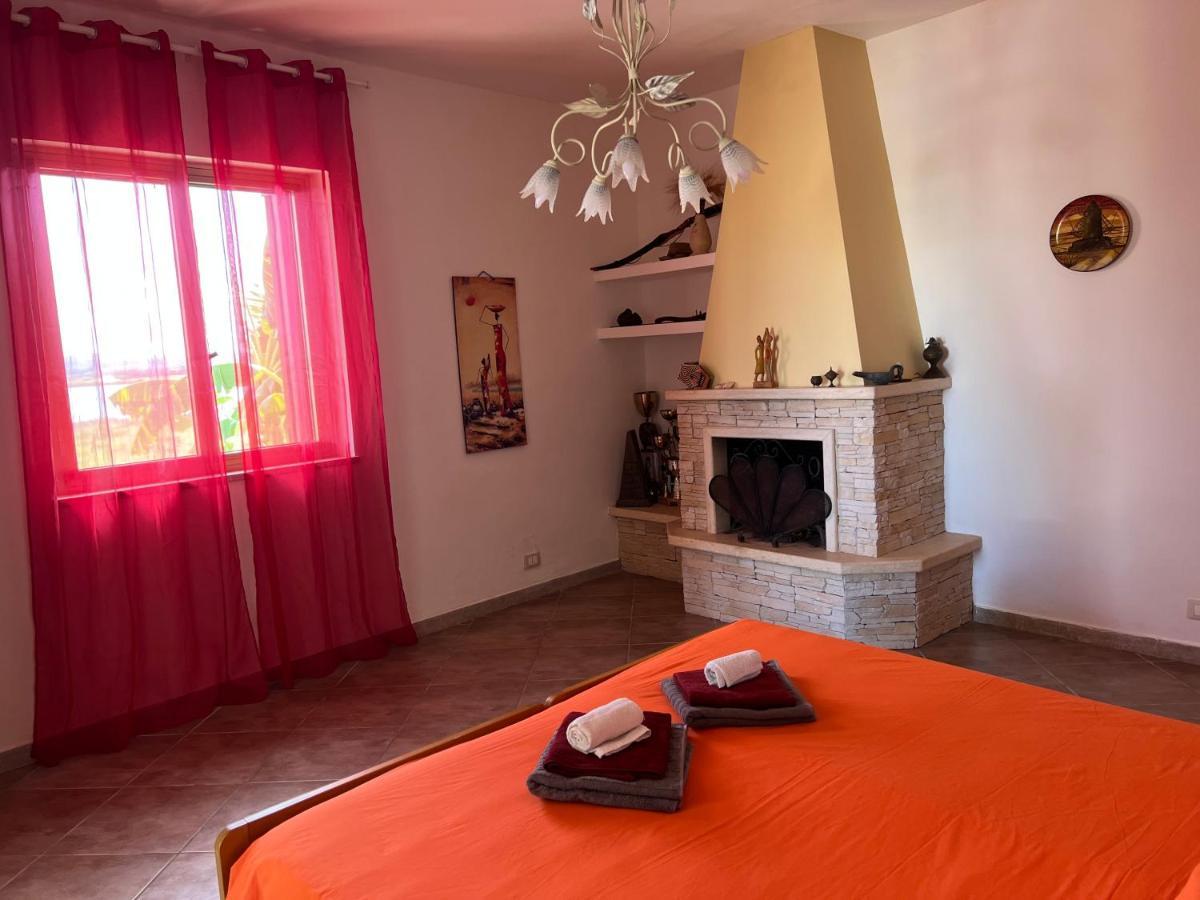 Villa Esclusiva In Riserva Naturale Torre Nubia Kültér fotó
